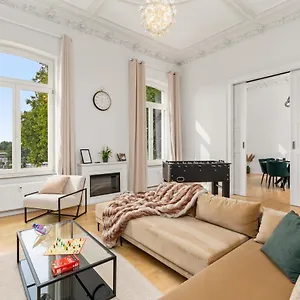 Homey - Riverside - Mit Weserblick Und Parkplatz Appartement Bremen
